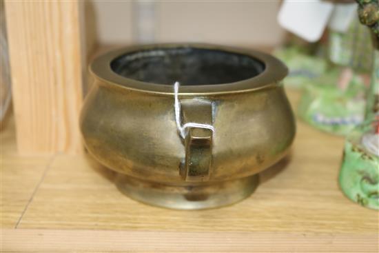 A Chinese bronze censer length 17.5cm